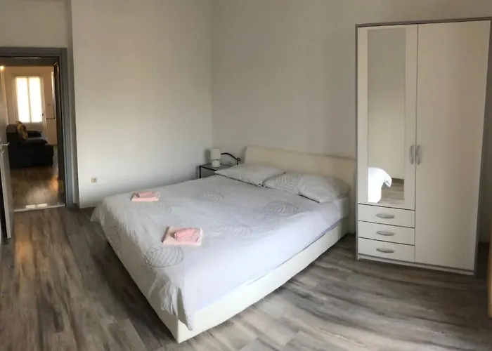 Goreta * 特罗吉尔